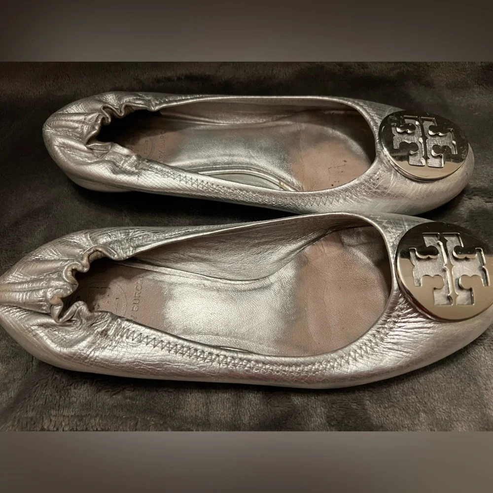 Tory Burch Reva flats size 6.5